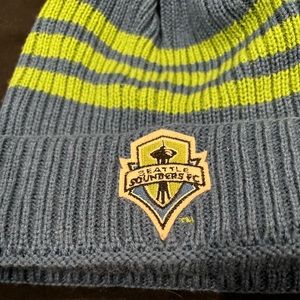 Seattle Sounders Beanie & Scarf